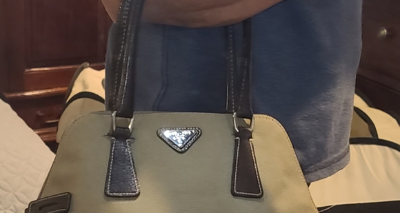 COPY - COPY - Auth. Prada handbag only - Picture 10 of 11